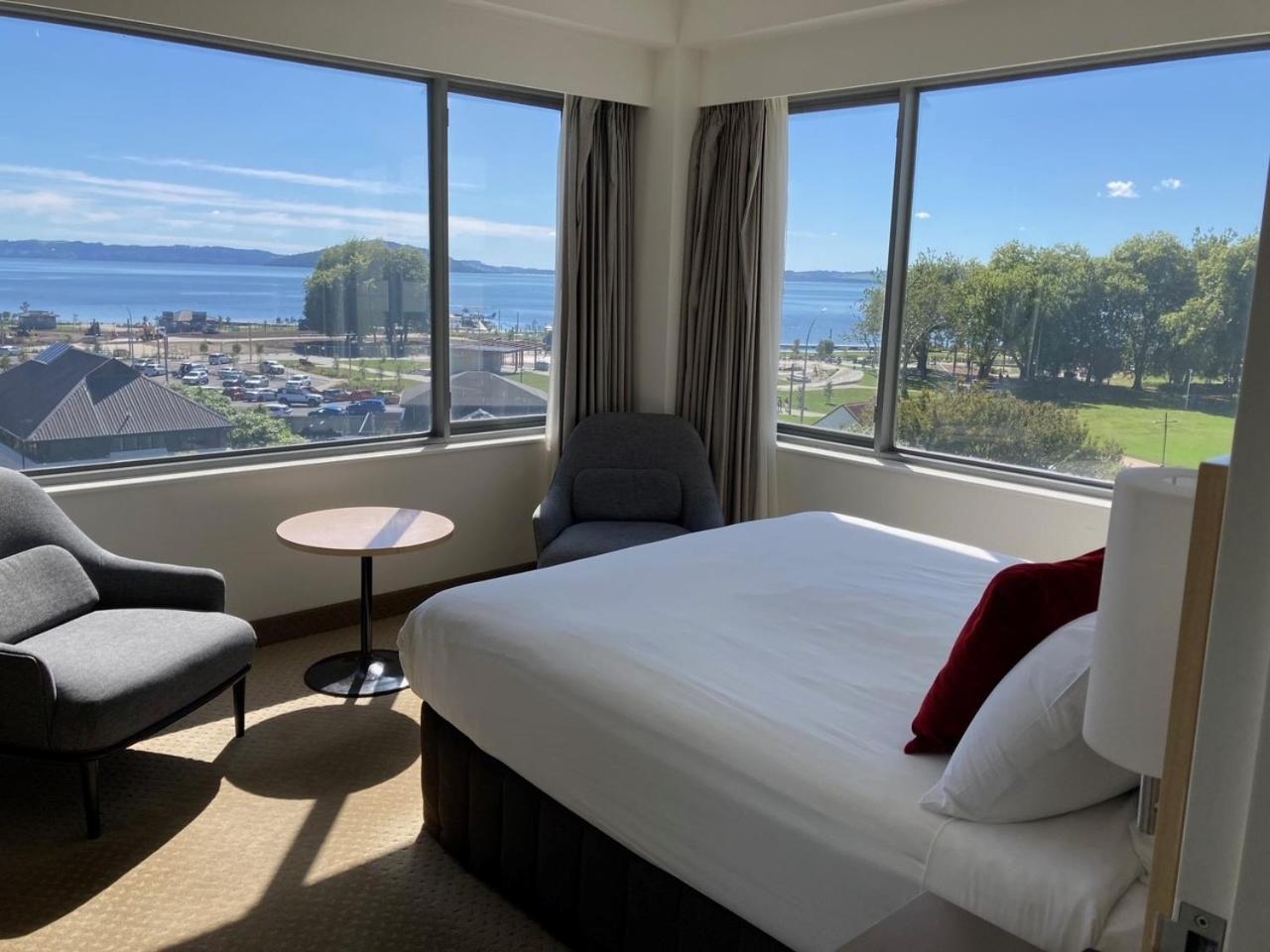 Novotel Rotorua Lakeside Buitenkant foto
