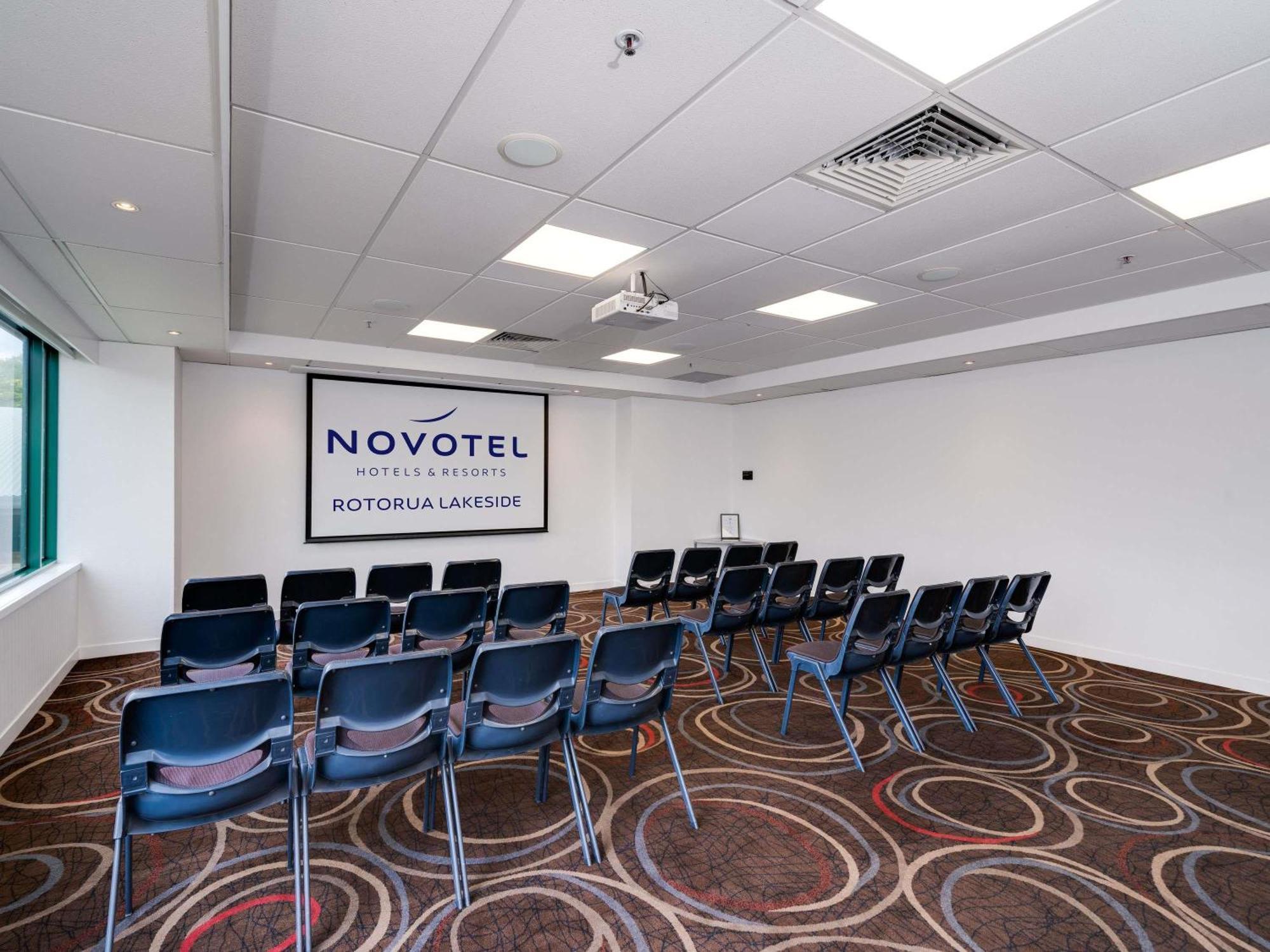 Novotel Rotorua Lakeside Buitenkant foto